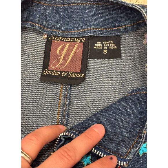 VTG Signature GJ Gordon & James Women's Embroidered Denim Vest Blue Small NWT - Picture 3 of 9
